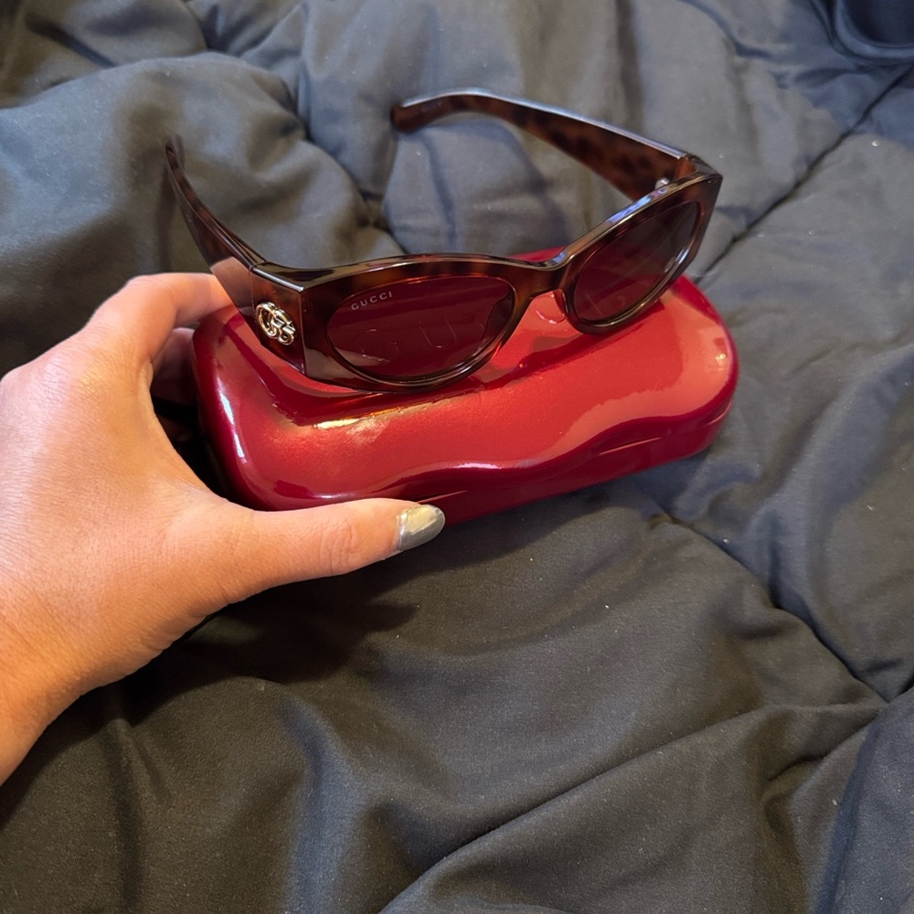 Gucci Women's Sunglasses - Tortoise Shell with Red Case